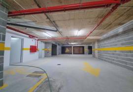 Box Garages for Sale in Portimão — from 16 m² to 28 m², between the train station and the riverside area of Portimão