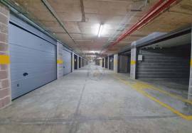 Box Garages for Sale in Portimão — from 16 m² to 28 m², between the train station and the riverside area of Portimão