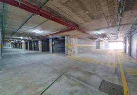 Box Garages for Sale in Portimão — from 16 m² to 28 m², between the train station and the riverside area of Portimão