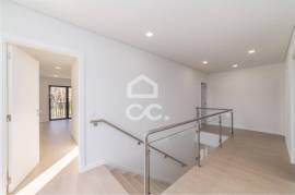 House 4 Bedrooms with Garage - Figueira da Foz