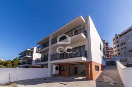 House 4 Bedrooms with Garage - Figueira da Foz