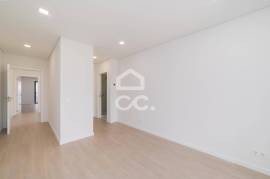 House 4 Bedrooms with Garage - Figueira da Foz