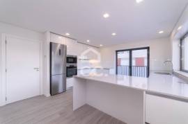 House 4 Bedrooms with Garage - Figueira da Foz