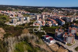House 4 Bedrooms with Garage - Figueira da Foz