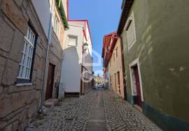 Commercial Space with area 46.60 m2 in the city center of Chaves