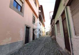 Commercial Space with area 46.60 m2 in the city center of Chaves