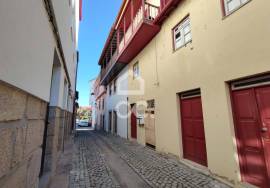Commercial Space with area 46.60 m2 in the city center of Chaves
