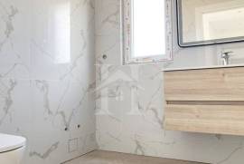 Apartamento T2 em Atouguia da Baleia com Vista Mar