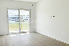 Apartamento T2 em Atouguia da Baleia com Vista Mar
