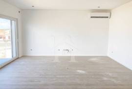 Apartamento T2 em Atouguia da Baleia com Vista Mar