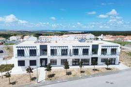 Apartamento T2 com Terraço e Vista Mar em Atouguia da Baleia, Peniche