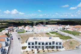 Apartamento T2 com Terraço e Vista Mar em Atouguia da Baleia, Peniche