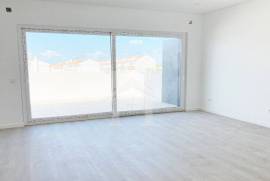 Apartamento T2 com Terraço e Vista Mar em Atouguia da Baleia, Peniche