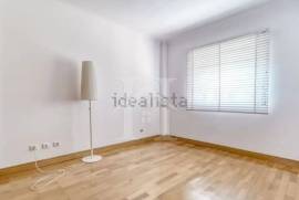 Apartamento T3 na Costa da Guia com Vista Mar