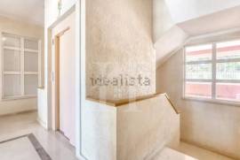 Apartamento T3 na Costa da Guia com Vista Mar