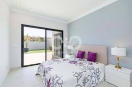 Contemporary Villa in Sagres