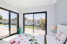 Contemporary Villa in Sagres