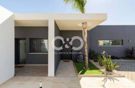 Contemporary Villa in Sagres