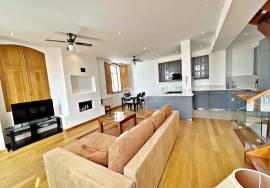 3 bedroom townhouse , Lagos Centre, unique sea and city view 3 bedroom townhouse , Lagos Centre, unique sea and city view