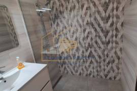 3 + 1 bedroom apartment with backyard 5min from the beaches and marina of Portimão