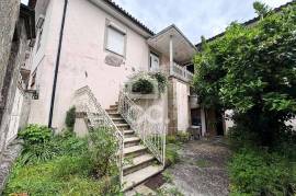 Detached house/ building to be rebuilt in Abraveses