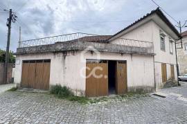 Detached house/ building to be rebuilt in Abraveses