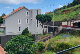 Spacious Renovated 3-Level Home with Loft, Garage and Mountain Views
