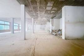 Store for Sale in Praia da Rocha – Adapt to Your Business!