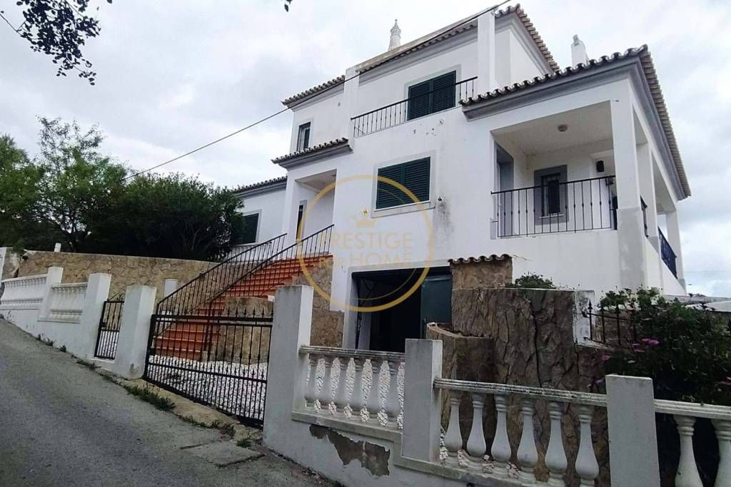4 bedroom villa for annual rental with option to buy