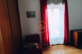 3 Bedroom House with Suite, Garage, Backyard and Renewable Energy – Santa Bárbara, Lourinhã