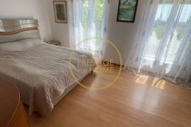 3 Bedroom House with Suite, Garage, Backyard and Renewable Energy – Santa Bárbara, Lourinhã