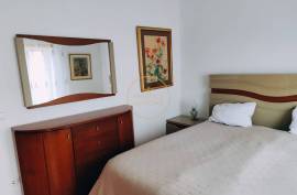 3 Bedroom House with Suite, Garage, Backyard and Renewable Energy – Santa Bárbara, Lourinhã