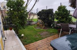 3 Bedroom House with Suite, Garage, Backyard and Renewable Energy – Santa Bárbara, Lourinhã