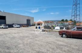 Warehouse for rent in Louro
