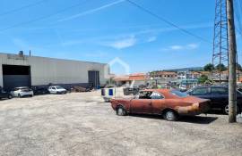 Warehouse for rent in Louro