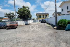 Warehouse for rent in Louro