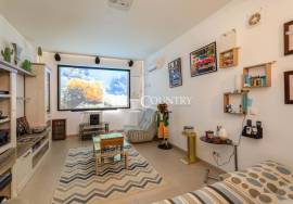 Tavira – 4-bedroom villa with sea views, spa, and landscaped garden.