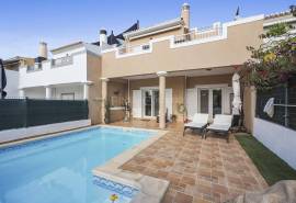 Carvoeiro - Immaculate 2-bedroom townhouse