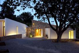 Monchique - 3-bedroom mountain retreat with additional 3-bedroom cottage
