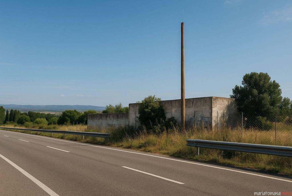 Urban land for sale in Oyon