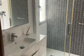Exclusive top floor apartment with panoramic views of the sea and the city – Alicante Centre