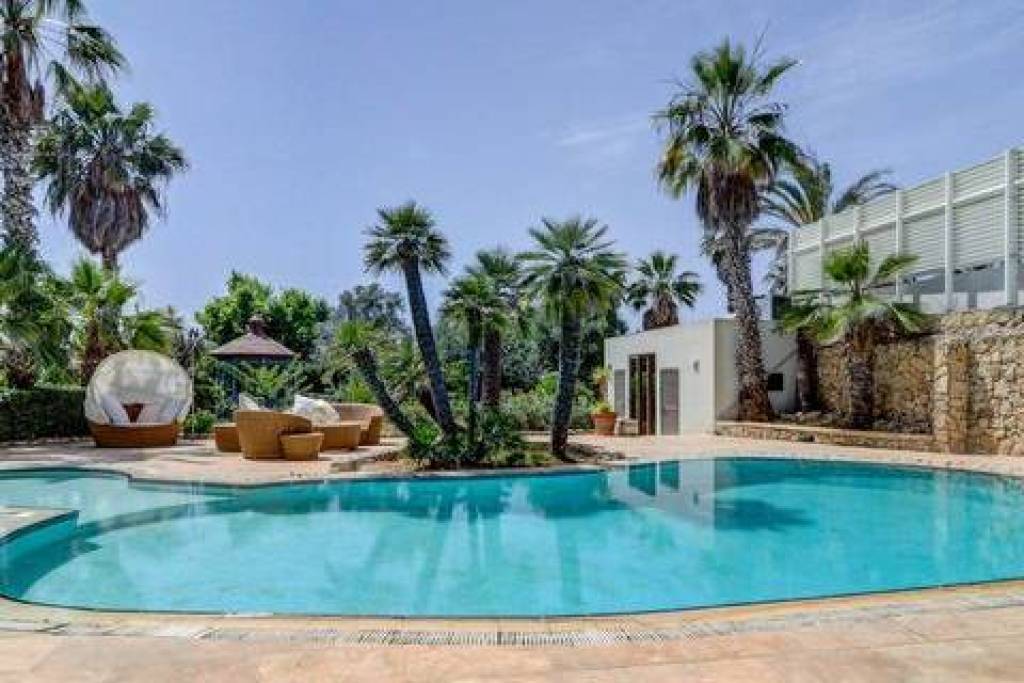 Detached Villa