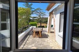 Charming Renovated Villa With Independent Studio And Rental Potential, 5990 M2 Of Land With Swimming Pool.