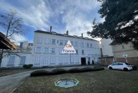 // Appartement Duplex 180 Ma