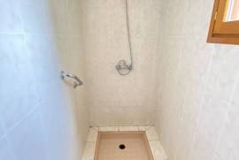 Exceptional Property with Land