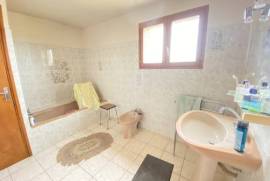 Exceptional Property with Land
