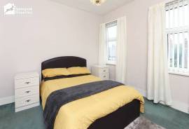2 bedroom, Terraced House for sale
