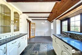 4 bedroom, Barn Conversion for sale