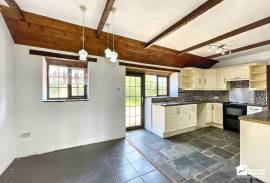 4 bedroom, Barn Conversion for sale