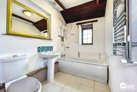 4 bedroom, Barn Conversion for sale